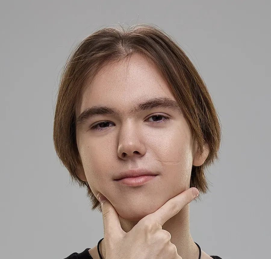 donk (Danil Kryshkovets) at a Team Spirit media day, 2025 donk (Danil Kryshkovets) at a Team Spirit media day, 2025
